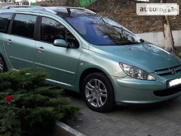 Пежо 307 2003 року Peugeot 307 2003 року