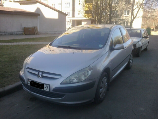Пежо 307 2003 года Peugeot 307 2003 года