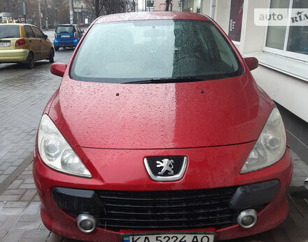 Peugeot 307 2005 року