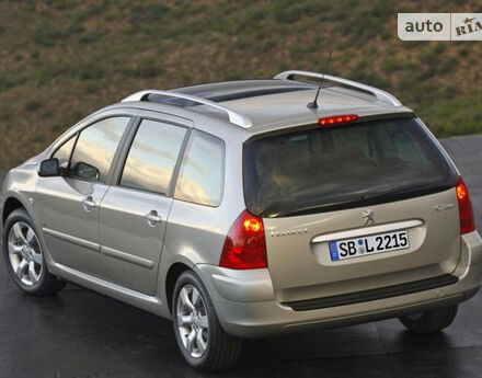 Peugeot 307 2008 года