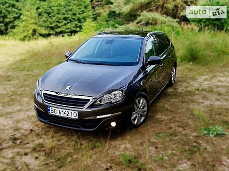 Peugeot 308 SW 2014 року