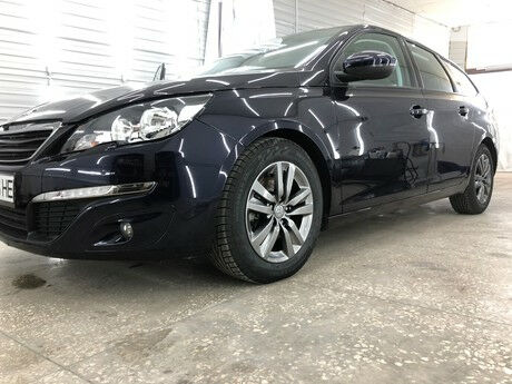 Peugeot 308 SW 2015 года