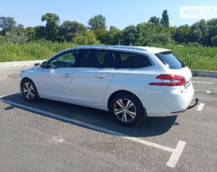 Peugeot 308 SW 2015 года