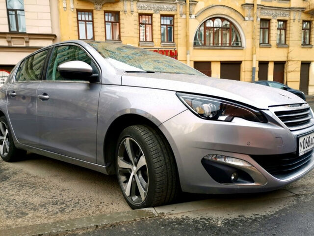 Peugeot 308 2016 года