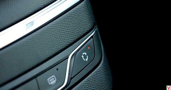 Peugeot 308 2015 года