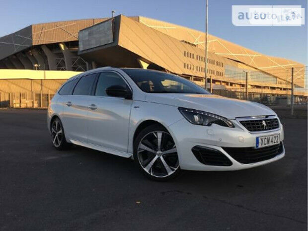 Peugeot 308 2016 року