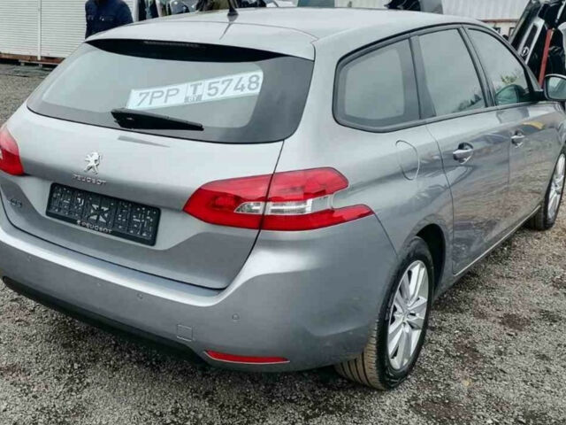 Peugeot 308 2017 года