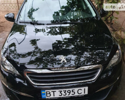 Peugeot 308 2015 року