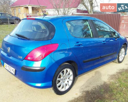 Peugeot 308 2008 года - Фото 3 авто