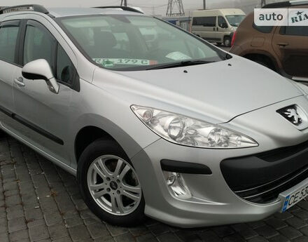 Peugeot 308 2009 года