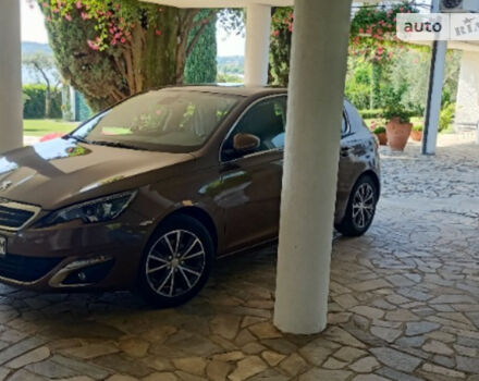 Peugeot 308 2014 года