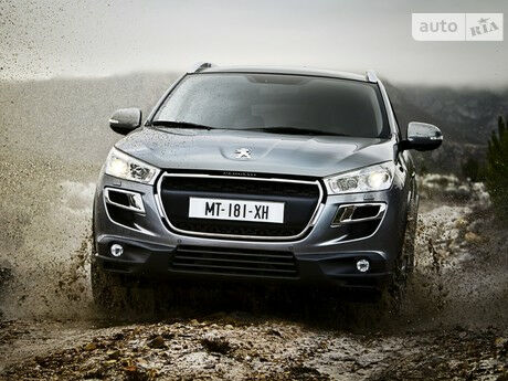 Peugeot 4008 2014 року