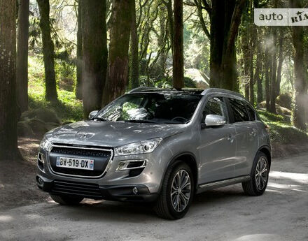 Peugeot 4008 2012 года