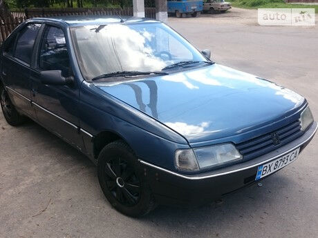 Пежо 405 1988 года Peugeot 405 1988 года