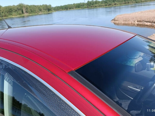Peugeot 408 2012 року