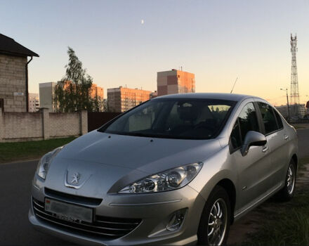 Peugeot 408 2015 года