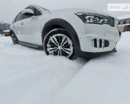 Фото на відгук з оцінкою 5   про авто Peugeot 508 RXH 2015 року випуску від автора “МИША” з текстом: Приятно їздити на батареї, хороше освітленя , добротні матеріали в салоні,економия пального попри...