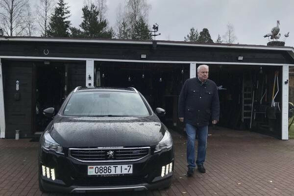 Пежо 508 2016 року Peugeot 508 2016 року