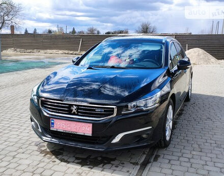 Peugeot 508 2015 року