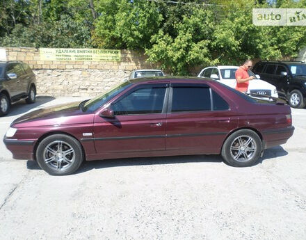 Peugeot 605 1990 года