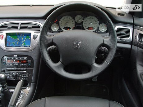 Peugeot 607 2005 года