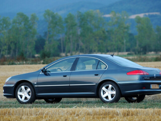 Пежо 607 2002 року Peugeot 607 2002 року