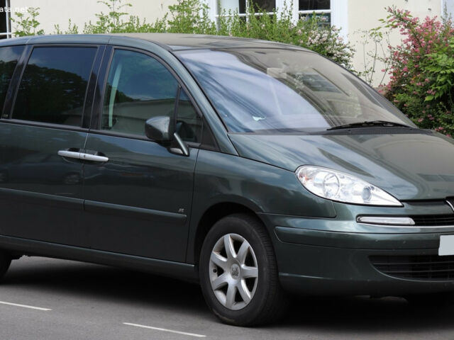 Пежо 807 2005 года Peugeot 807 2005 года