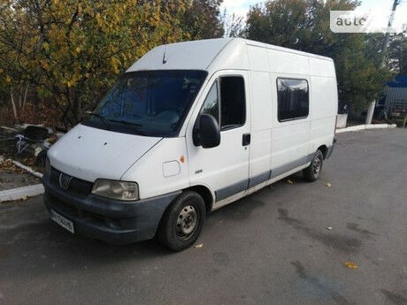 Peugeot Boxer шасси 2003 года