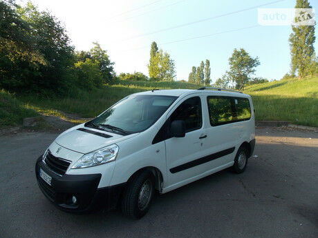 Пежо Эксперт пасс. 2014 года Peugeot Expert пасс. 2014 года