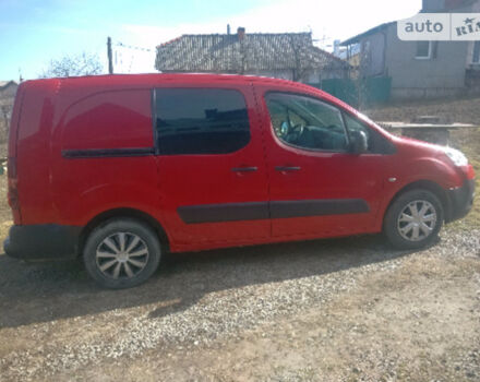 Фото на отзыв с оценкой 4.4 о Peugeot Partner груз. 2013 году выпуска от автора "Ivan" с текстом: Досить не поганий каблучок... Радує малим розходом палива, надійний 8 клапаний дв 1,6... кузов оц...