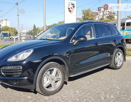 Porsche Cayenne 2013 года