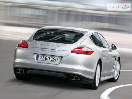 Porsche Panamera 2012 года