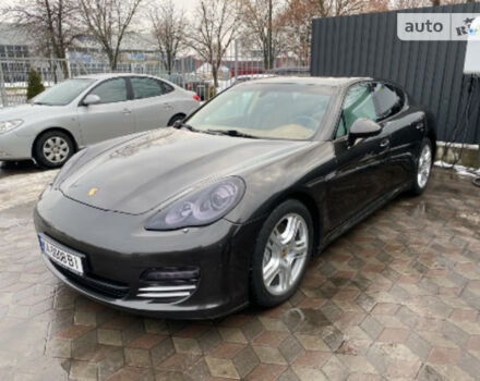 Porsche Panamera 2011 года