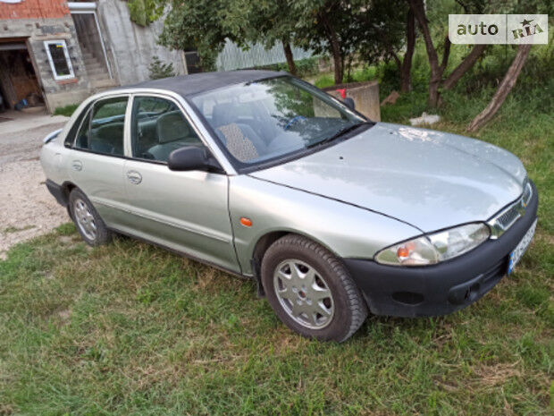 Proton 415 1995 года