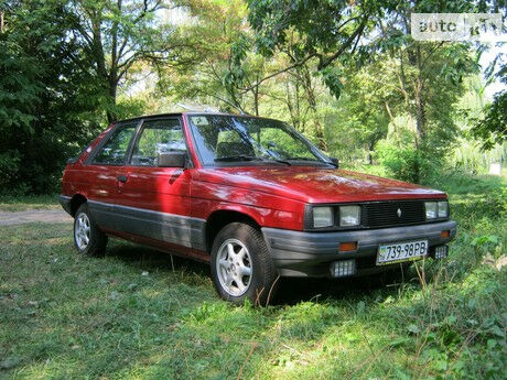 Renault 11 1984 года