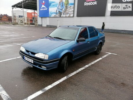 Renault 19 Chamade 1998 года