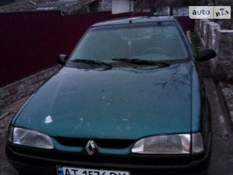 Рено 19 Chamade 1998 года Renault 19 Chamade 1998 года