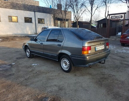 Renault 19 Chamade 1990 року