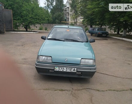 Renault 19 Chamade 1991 года