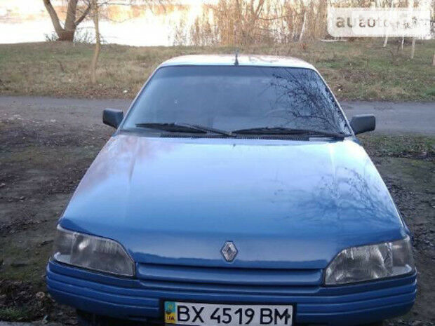 Renault 25 1988 года