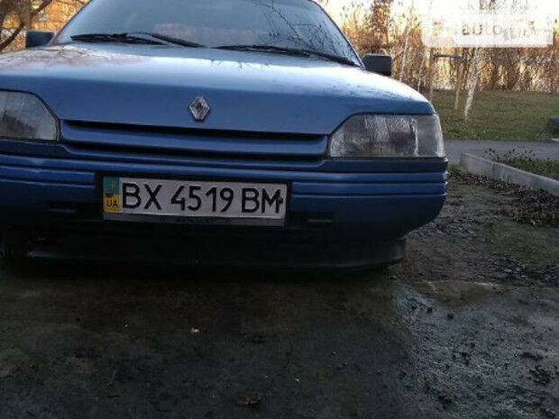 Renault 25 1988 року