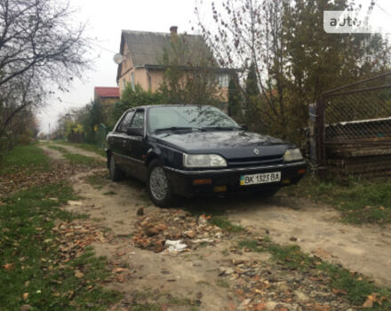 Фото на отзыв с оценкой 4.2 о Renault 25 1991 году выпуска от автора "Антон" с текстом: Комфортне авто ! Дуже комфортні сидіння ! Динаміка не суперова. Авто вартує своїх коштів. Відносн...