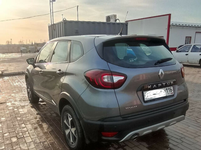 Renault Captur 2017 года