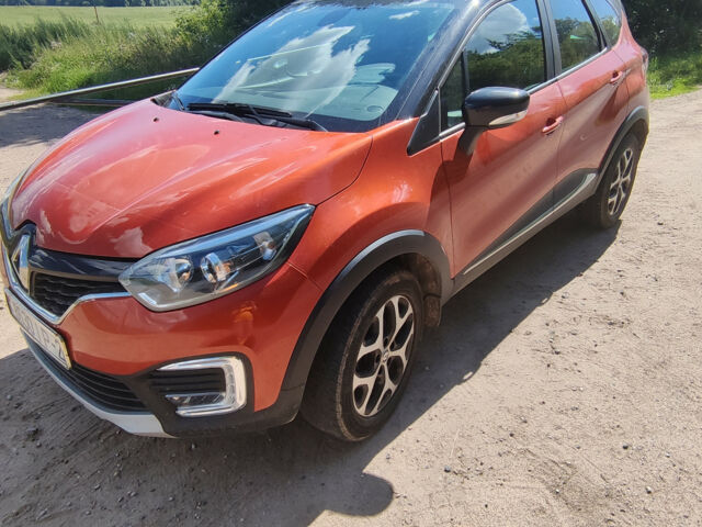 Рено Каптур 2018 года Renault Captur 2018 года