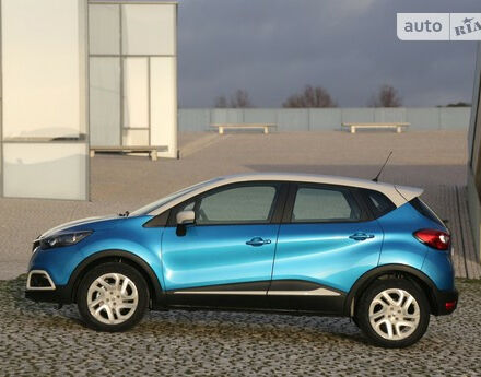 Renault Captur 2012 року