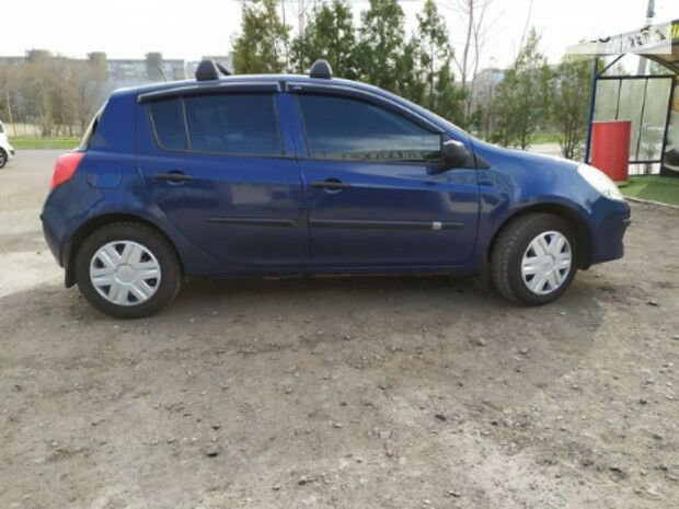 Renault Clio 2006 року