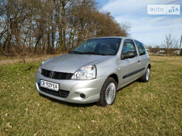 Рено Клио 2010 року Renault Clio 2010 року