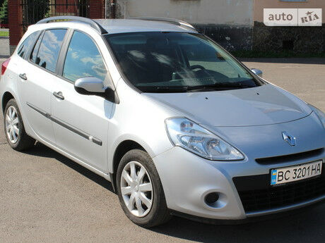 Renault Clio 2012 року