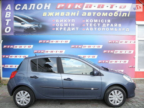 Рено Клио 2007 року Renault Clio 2007 року