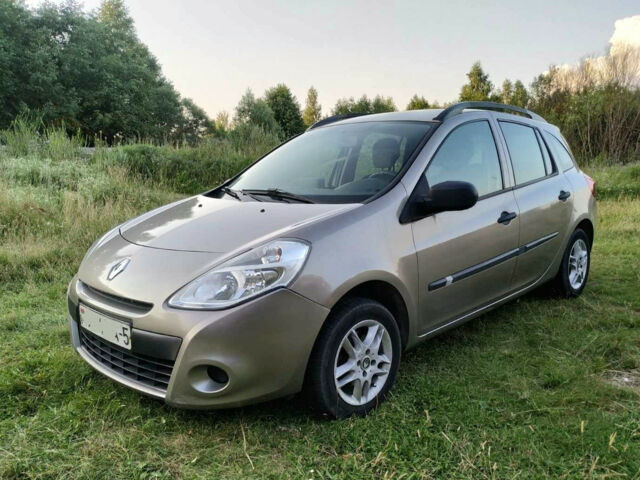 Renault Clio 2009 року